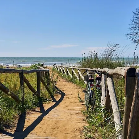 Discover Tranquility In Our Cozy Flat - Beahost Apartment Bibione