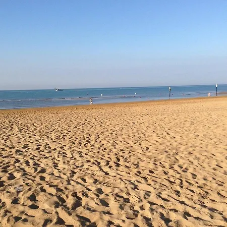 Discover Tranquility In Our Cozy Flat - Beahost * Bibione