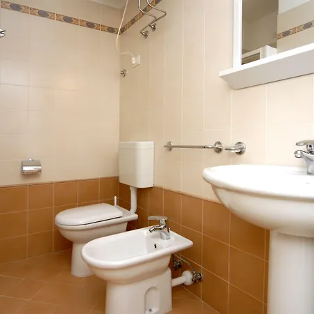 Apartamento Discover Tranquility In Our Cozy Flat Bibione
