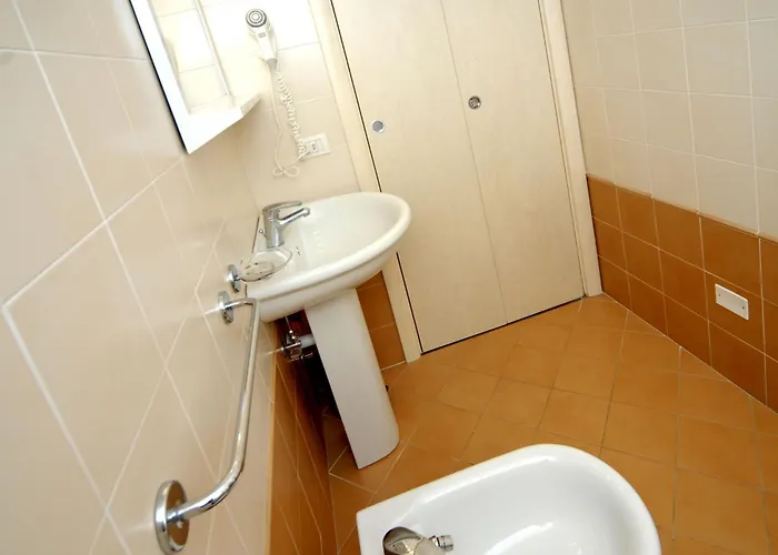 Discover Tranquility In Our Cozy Flat Apartmán
